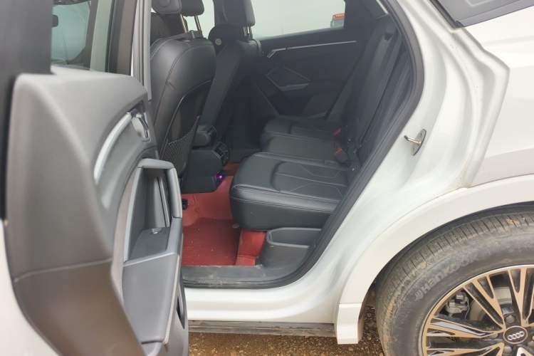 Used Audi Q3 Sportback 2024 35 TFSI Progressive Edition Left Rear Seat