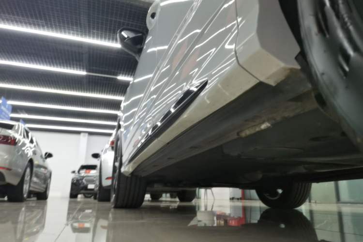 Used Audi Q3 Sportback 2024 40 TFSI Fashion Version Left Side Sill