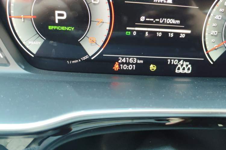 Used Audi Q3 Sportback 2024 40 TFSI Fashion Version Odometer Close Up