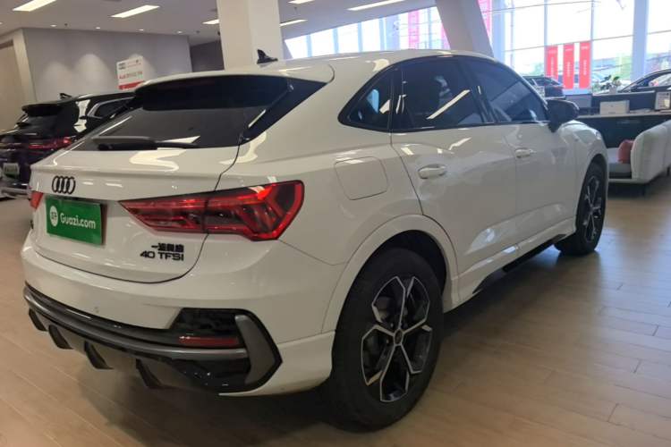 Used Audi Q3 Sportback 2024 40 TFSI Fashion Version Rear Right 45 Deg