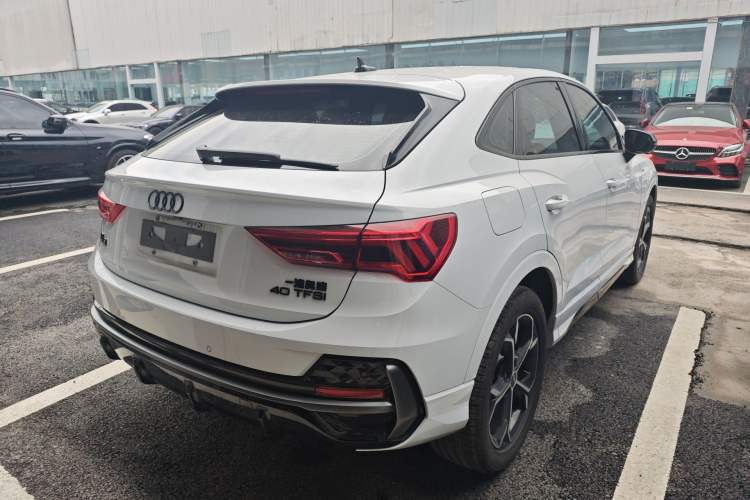 Used Audi Q3 Sportback 2024 40 TFSI Fashion Version Rear Right 45 Deg