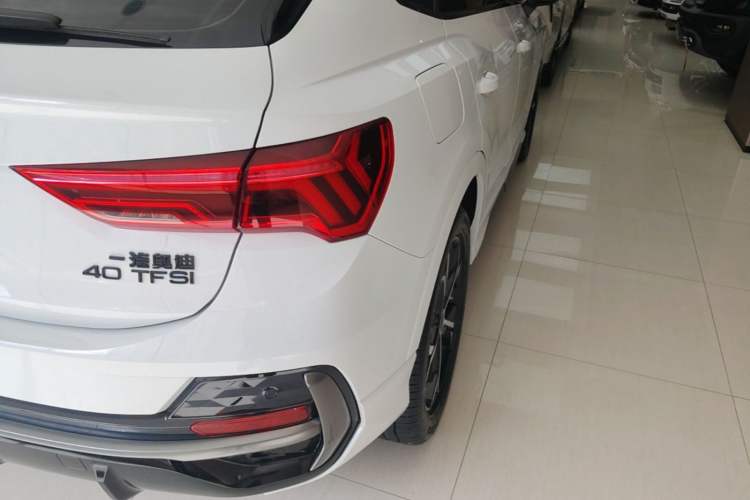 Used Audi Q3 Sportback 2024 40 TFSI Fashion Version Right Rear Taillight