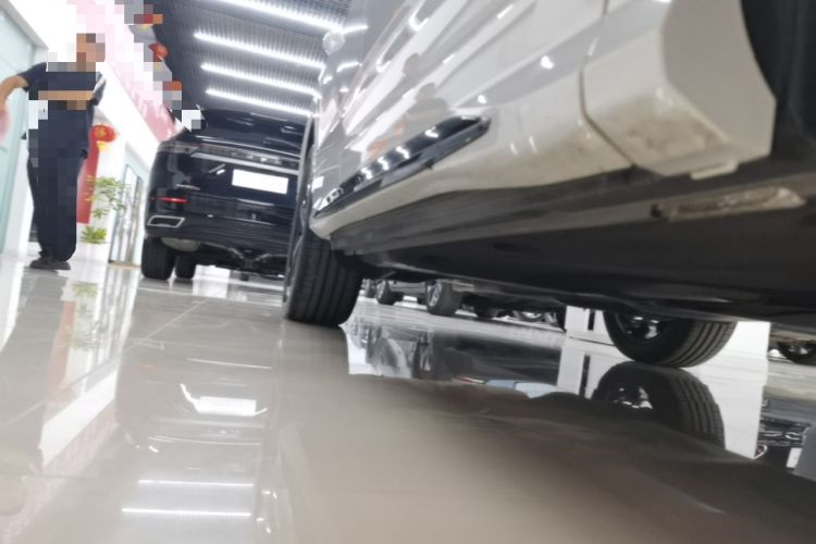 Used Audi Q3 Sportback 2024 40 TFSI Fashion Version Right Side Sill