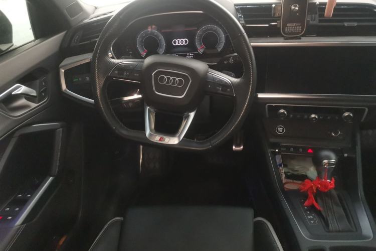 Used Audi Q3 Sportback 2024 40 TFSI Fashion Version Steering Wheel