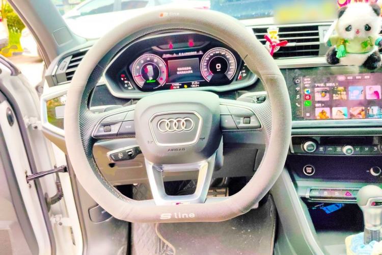 Used Audi Q3 Sportback 2024 40 TFSI Fashion Version Steering Wheel