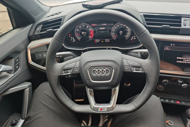Used Audi Q3 Sportback 2024 40 TFSI Fashion Version Steering Wheel