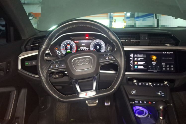 Used Audi Q3 Sportback 2024 40 TFSI Fashion Version Steering Wheel