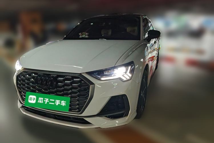 Used Audi Q3 Sportback 2024 40 TFSI Fashion Version Guazi used car, China used car export, Used car for sale, Used cars, Cheapest cars for sale