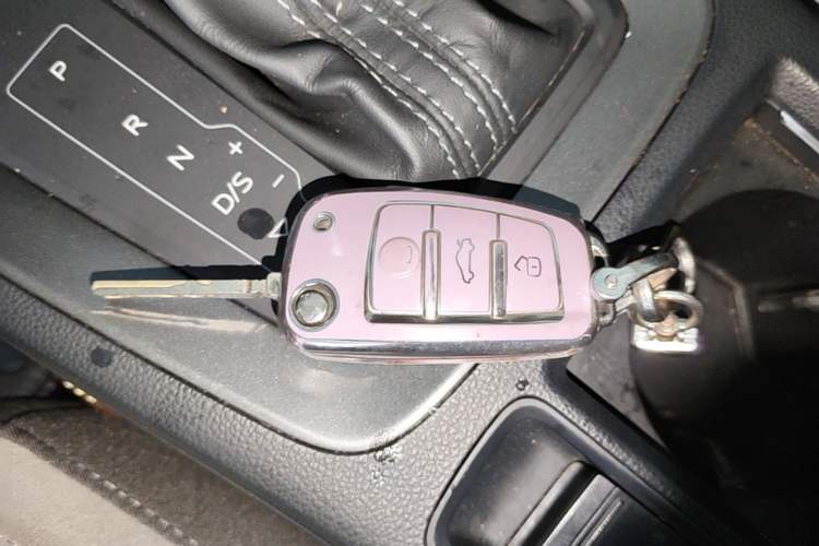 Used Audi Q3 Sportback 2024 35 TFSI Progressive Edition Vehicle Key