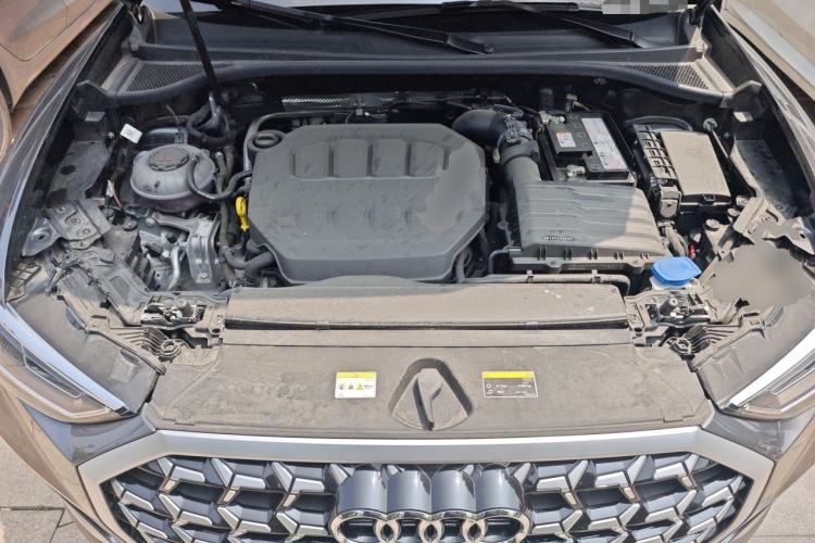 Used Audi Q3 Sportback 2025 quattro 45th Anniversary Edition 40TFSI Fashion Version Engine Bay