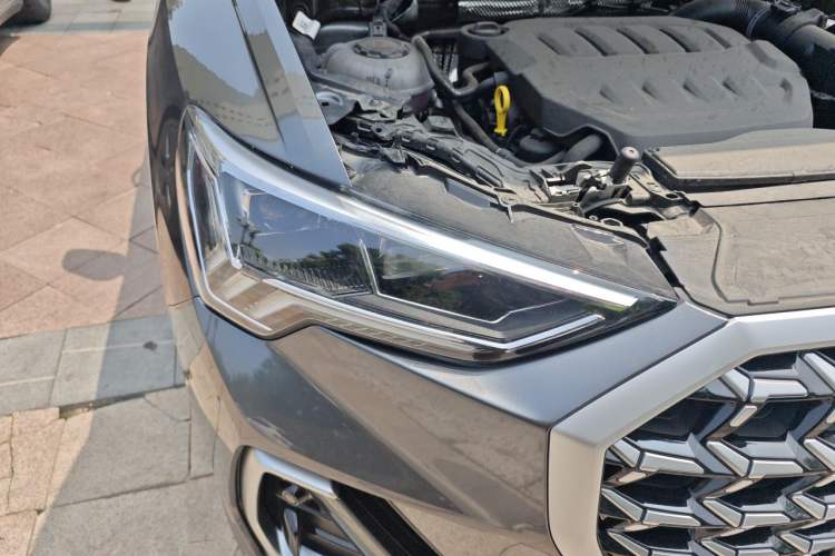 Used Audi Q3 Sportback 2025 quattro 45th Anniversary Edition 40TFSI Fashion Version Right Front Headlight
