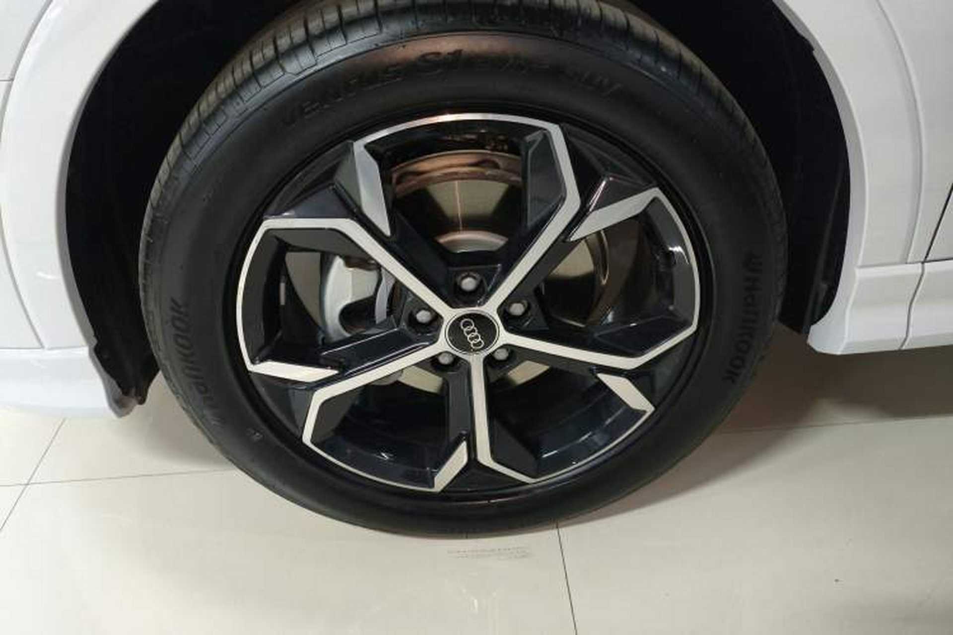 Used Audi Q3 Sportback 2025 quattro 45th Anniversary Edition 40TFSI Fashion Version Left Front Wheel Hub