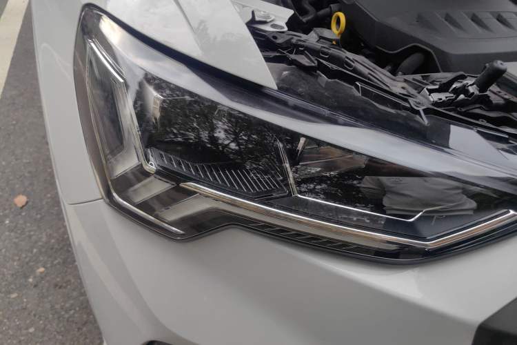 Used Audi Q3 Sportback 2025 quattro 45th Anniversary Edition 40TFSI Fashion Version Right Front Headlight