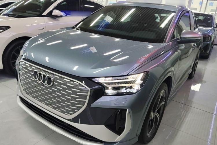 Used Audi Q4 e-tron 2022 50 e-tron quattro Visionary Edition Guazi used car, China used car export, Used car for sale, Used  cars, Cheapest cars for sale