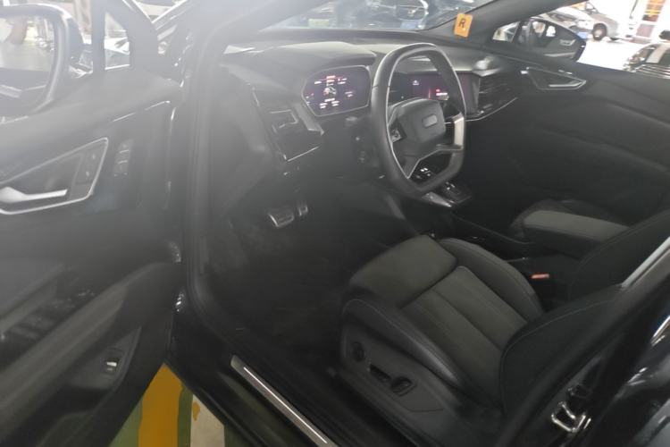 Used Audi Q4 e-tron 2022 40 e-tron Boundary Edition Driver Seat
