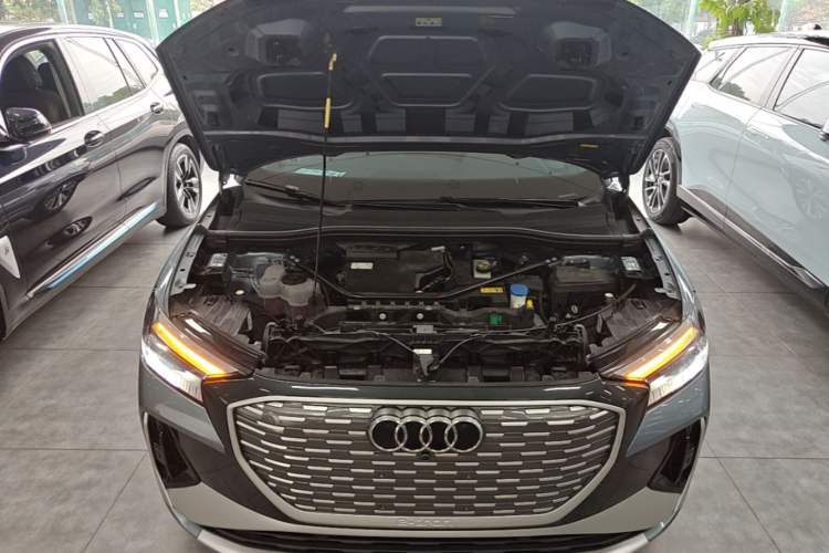 Used Audi Q4 e-tron 2022 40 e-tron Adventure Edition Engine Bay