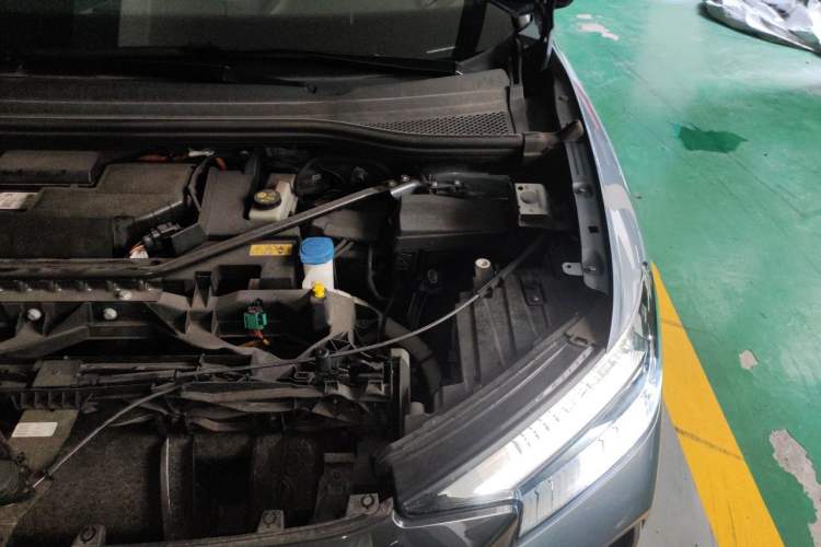Used Audi Q4 e-tron 2022 40 e-tron Adventure Edition Engine Bay Left