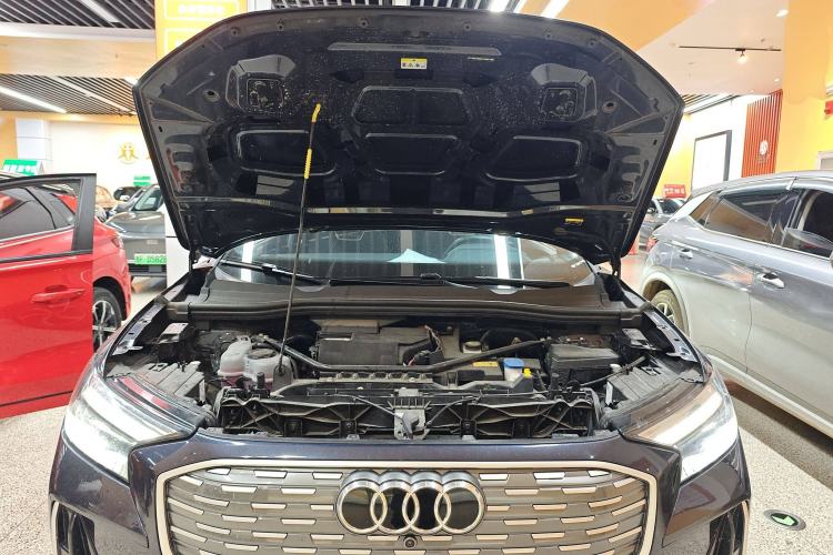 Used Audi Q4 e-tron 2022 40 e-tron First Edition Engine Bay