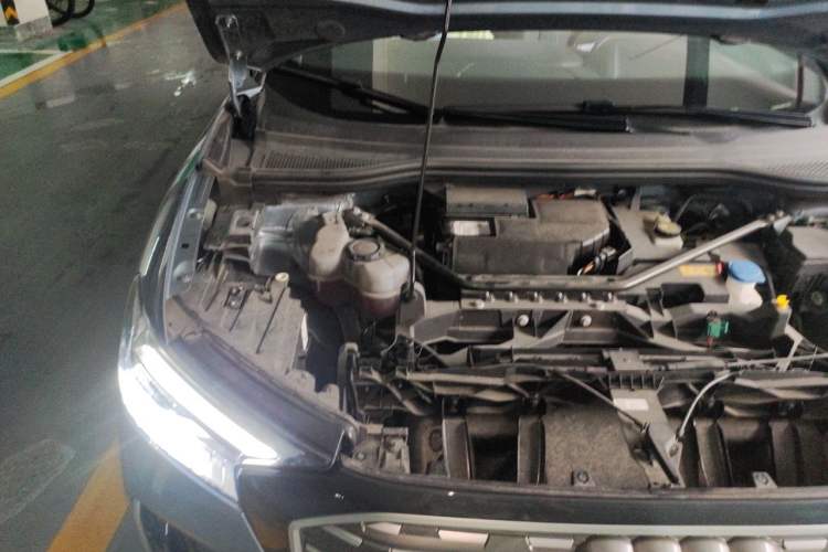 Used Audi Q4 e-tron 2022 40 e-tron Adventure Edition Engine Bay Right