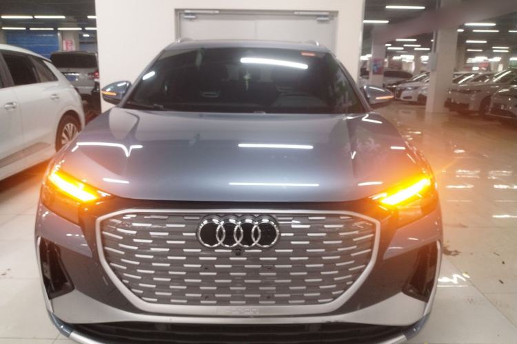 Used Audi Q4 e-tron 2022 40 e-tron First Edition Exterior 1