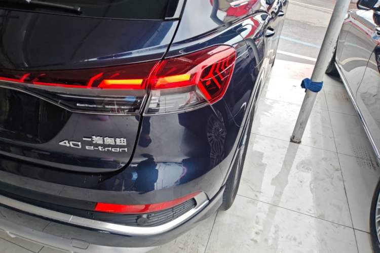 Used Audi Q4 e-tron 2022 40 e-tron Adventure Edition Exterior 3