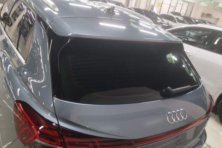 Used Audi Q4 e-tron 2022 40 e-tron First Edition Exterior 4