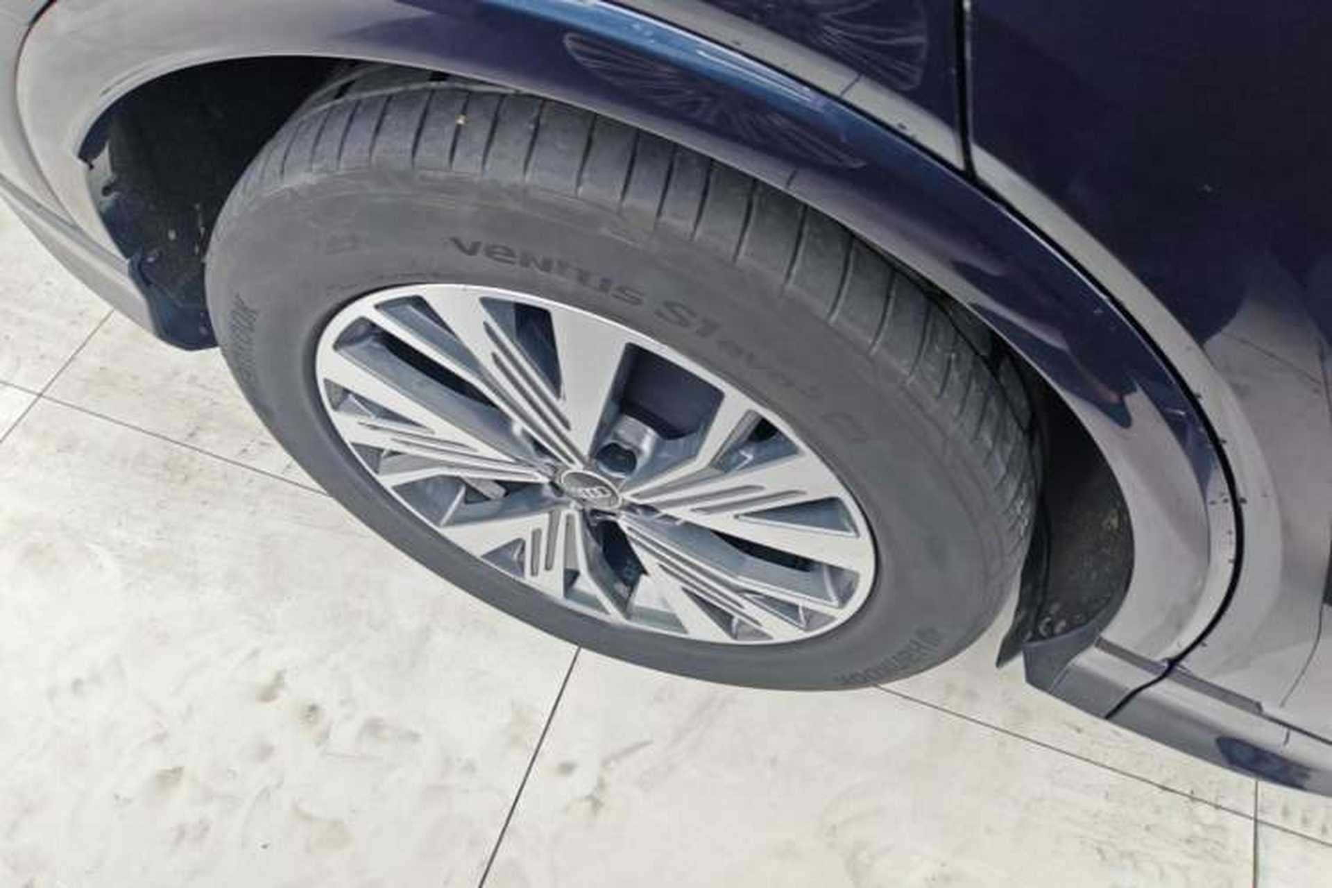 Used Audi Q4 e-tron 2022 40 e-tron Adventure Edition Exterior 5