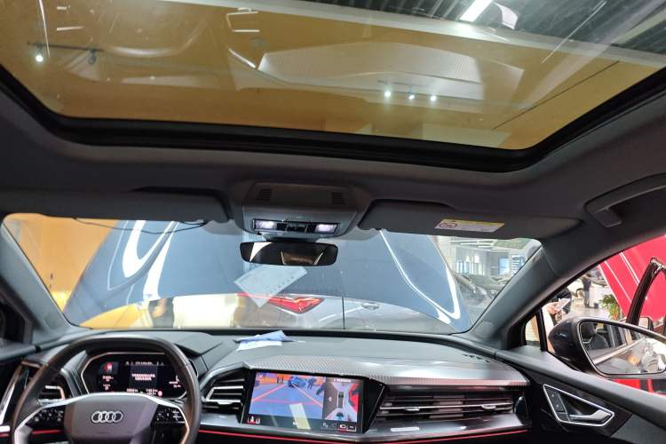 Used Audi Q4 e-tron 2022 40 e-tron First Edition Headliner