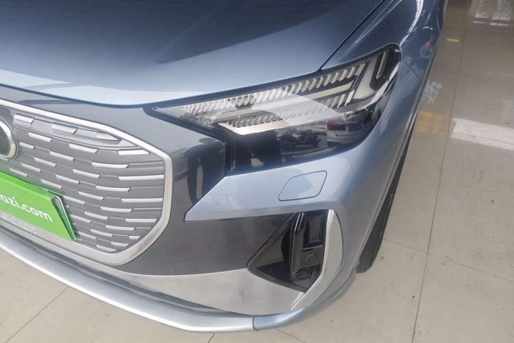 Used Audi Q4 e-tron 2022 50 e-tron quattro Creation Edition Left Front Headlight