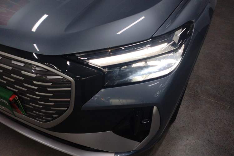 Used Audi Q4 e-tron 2022 50 e-tron quattro Visionary Edition Left Front Headlight