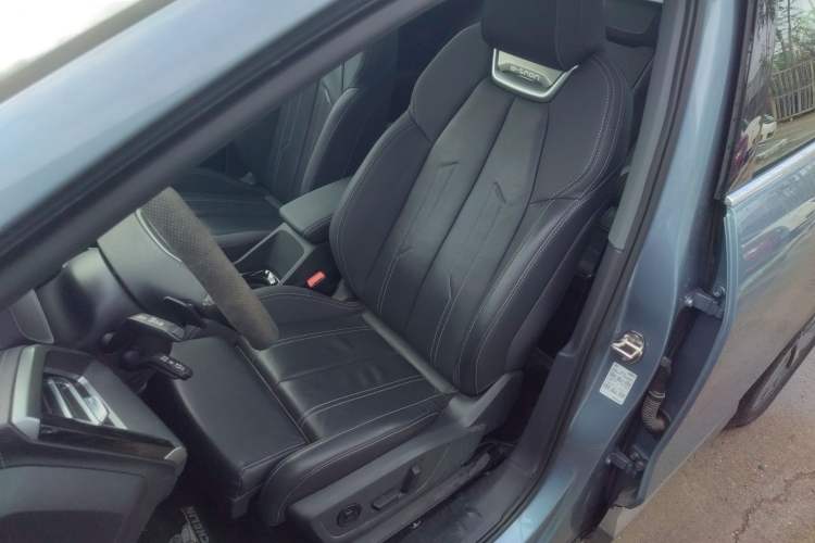 Used Audi Q4 e-tron 2022 40 e-tron Adventure Edition Left Front Seat
