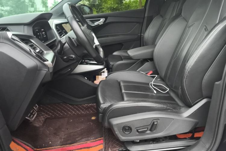 Used Audi Q4 e-tron 2022 40 e-tron Adventure Edition Left Front Seat
