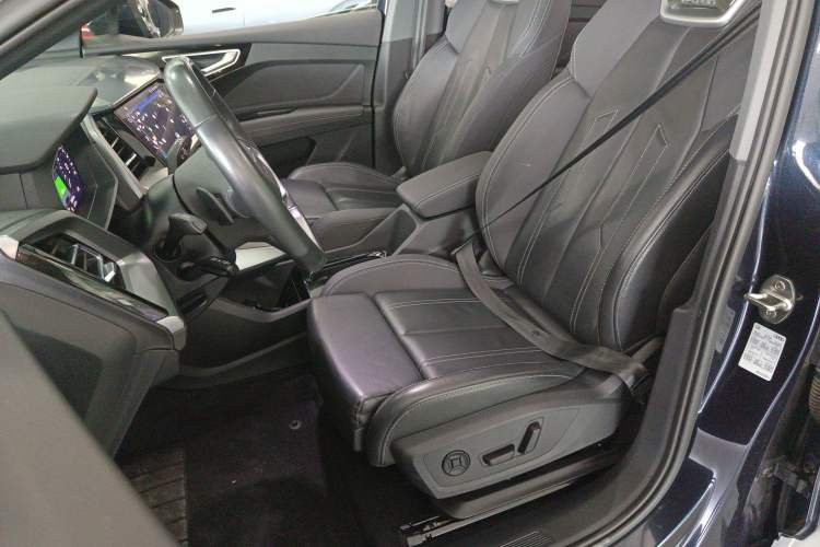 Used Audi Q4 e-tron 2022 40 e-tron Adventure Edition Left Front Seat