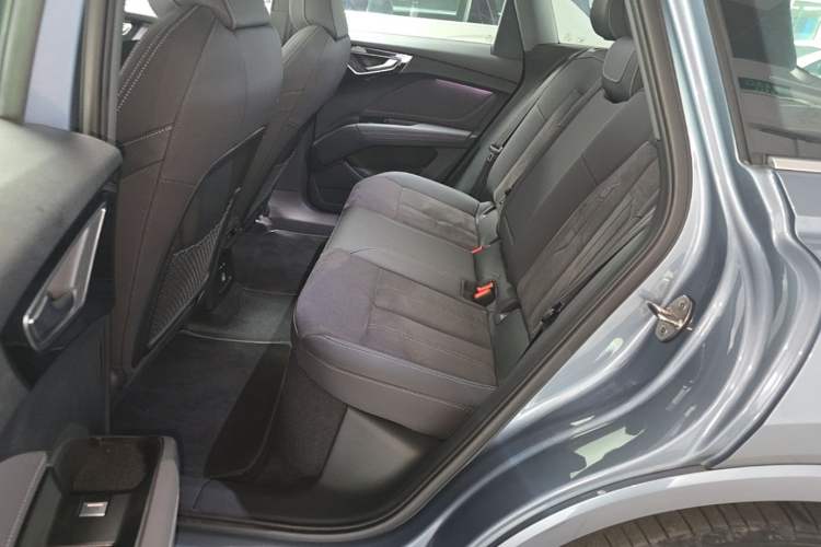 Used Audi Q4 e-tron 2022 50 e-tron quattro Visionary Edition Left Rear Seat