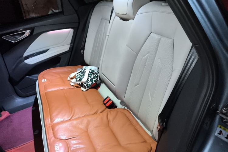 Used Audi Q4 e-tron 2022 40 e-tron Boundary Edition Left Rear Seat
