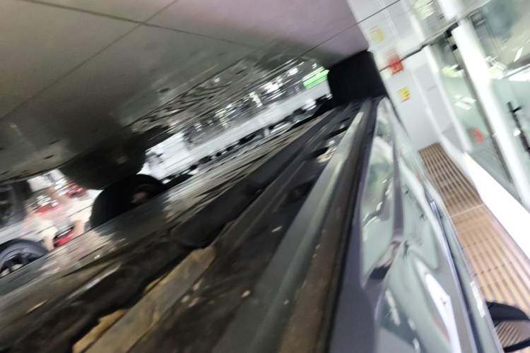 Used Audi Q4 e-tron 2022 50 e-tron quattro Visionary Edition Left Side Sill