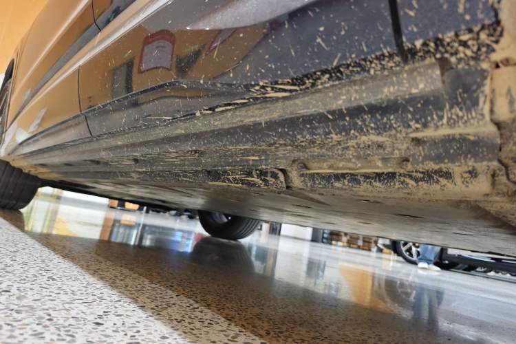 Used Audi Q4 e-tron 2022 40 e-tron First Edition Left Side Sill
