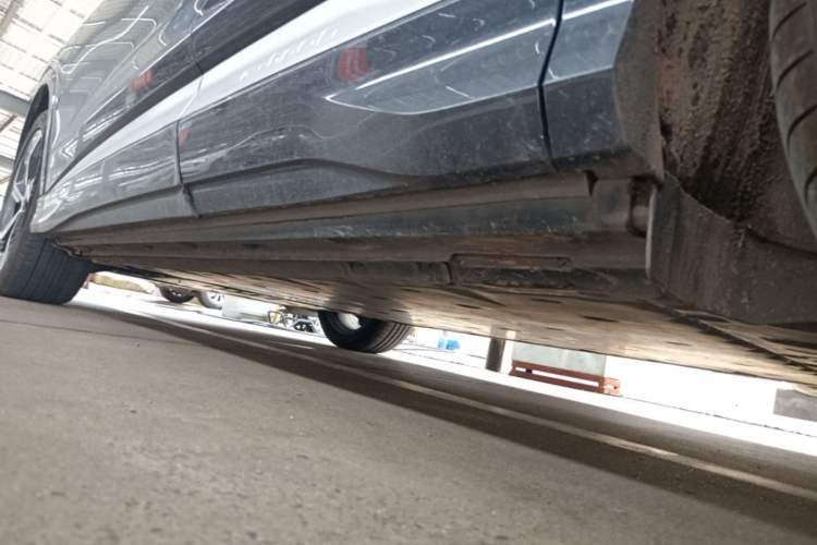 Used Audi Q4 e-tron 2022 40 e-tron Boundary Edition Left Side Sill