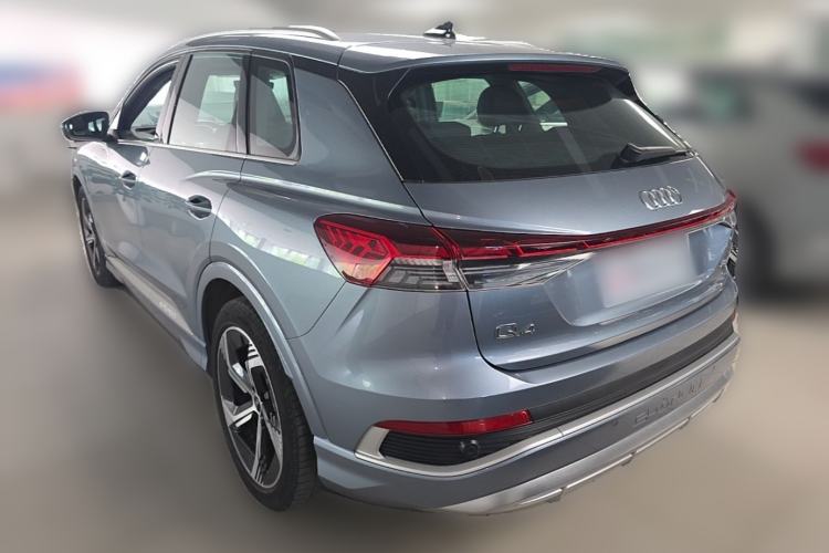Used Audi Q4 e-tron 2022 50 e-tron quattro Visionary Edition Rear Left 45 Deg