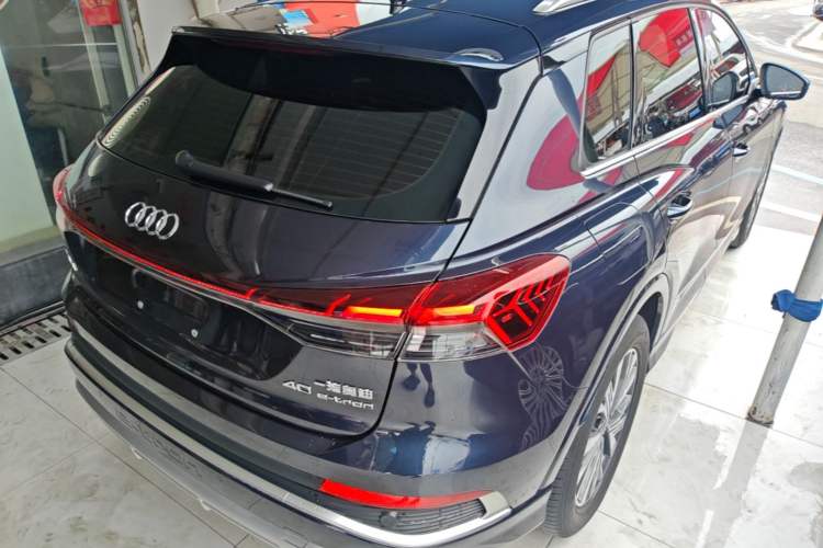 Used Audi Q4 e-tron 2022 40 e-tron Adventure Edition Rear Right 45 Deg