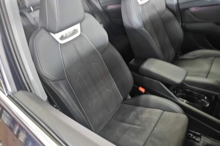 Used Audi Q4 e-tron 2022 40 e-tron Boundary Edition Right Front Seat