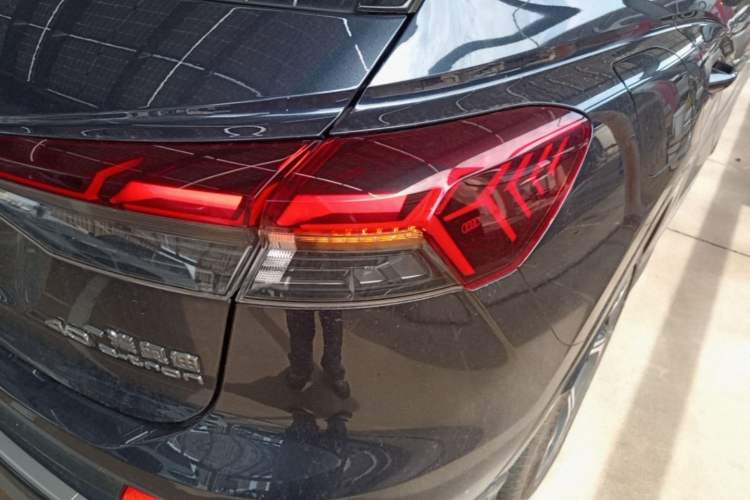 Used Audi Q4 e-tron 2022 40 e-tron Boundary Edition Right Rear Taillight