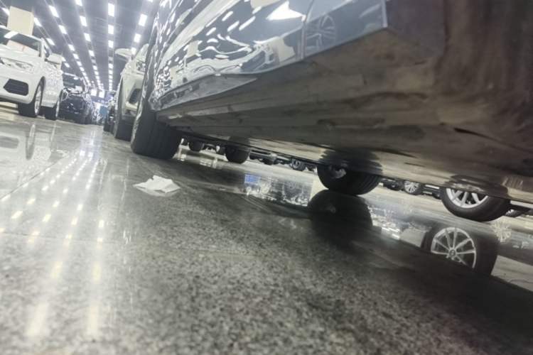 Used Audi Q4 e-tron 2022 40 e-tron Boundary Edition Right Side Sill