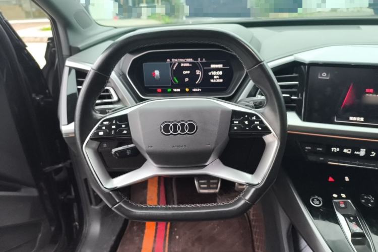 Used Audi Q4 e-tron 2022 40 e-tron Adventure Edition Steering Wheel