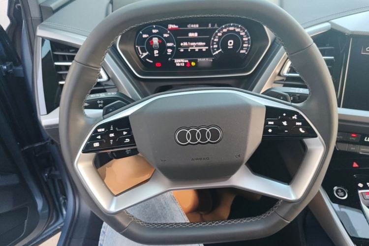 Used Audi Q4 e-tron 2022 40 e-tron Adventure Edition Steering Wheel