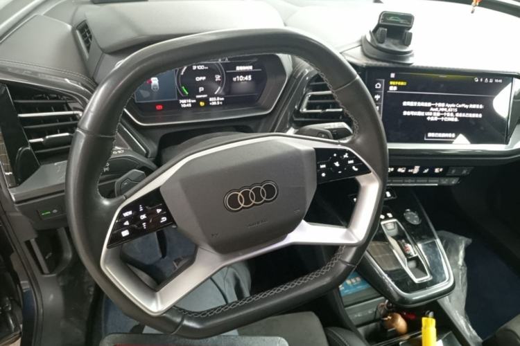 Used Audi Q4 e-tron 2022 40 e-tron Boundary Edition Steering Wheel