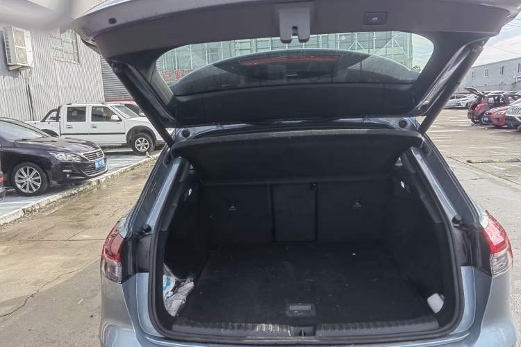 Used Audi Q4 e-tron 2022 40 e-tron Adventure Edition Trunk