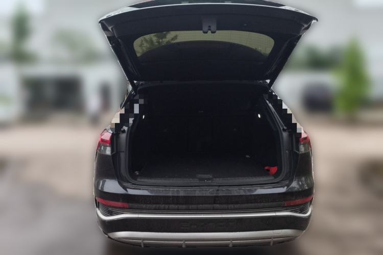 Used Audi Q4 e-tron 2022 40 e-tron Adventure Edition Trunk