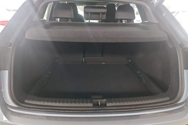 Used Audi Q4 e-tron 2022 50 e-tron quattro Creation Edition Trunk