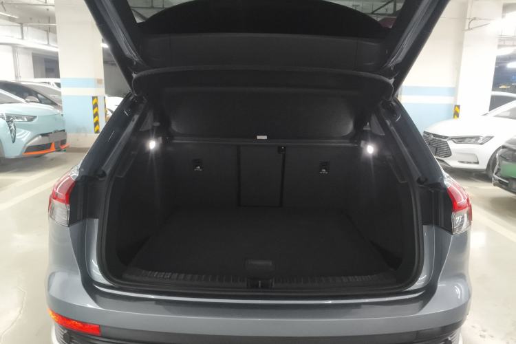 Used Audi Q4 e-tron 2022 50 e-tron quattro Visionary Edition Trunk